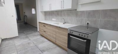 Maison - 94 m² - 5 pièces