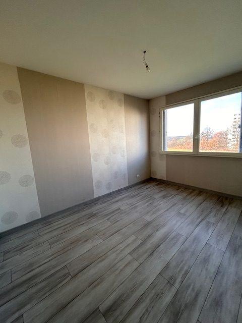 Appartement - 84 m² - 5 pièces