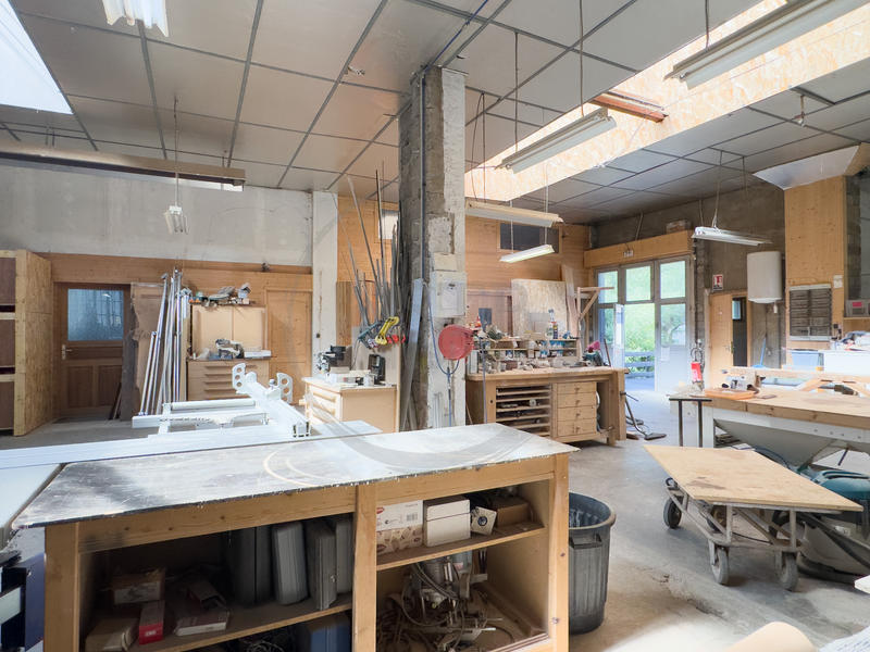 Local commercial - 645 m²