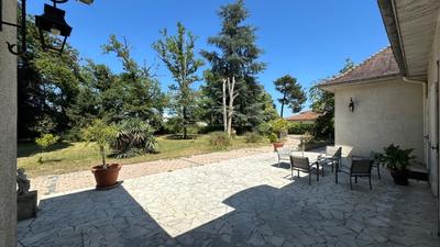 Bureau - 320 m² - 10 pièces