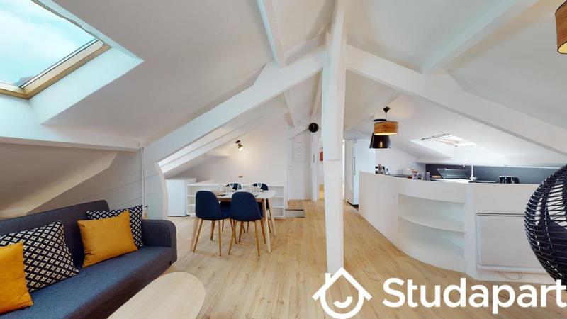 Chambre - 11 m² - 1 pièce