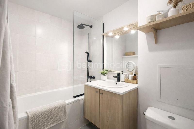 Studio - 42 m² - 1 pièce