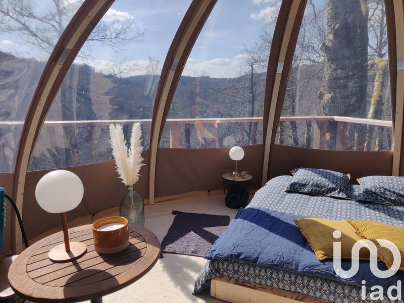 Maison - 200 m² - 10 pièces