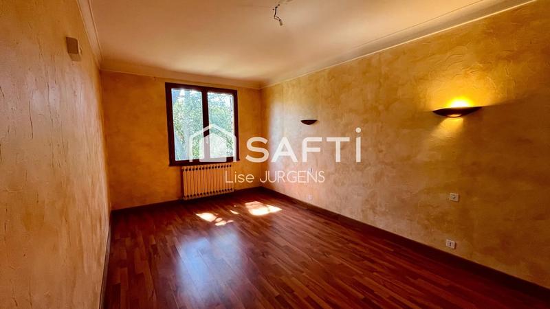 Villa - 193 m² - 6 pièces