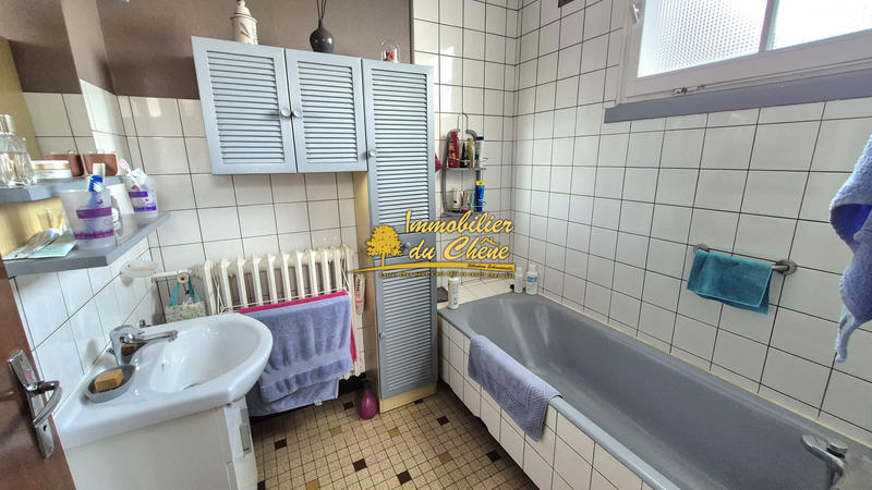 Maison - 99 m² - 5 pièces