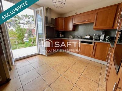 Maison - 123 m² - 5 pièces