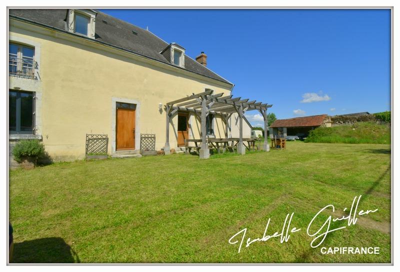 Maison - 262 m² - 7 pièces