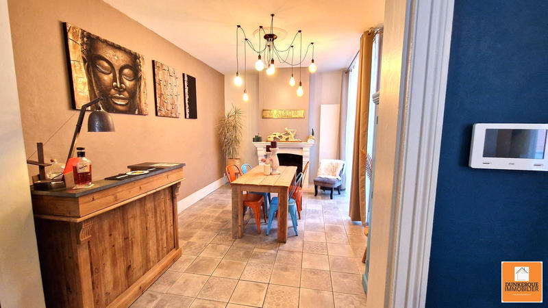 Maison - 160 m² - 6 pièces