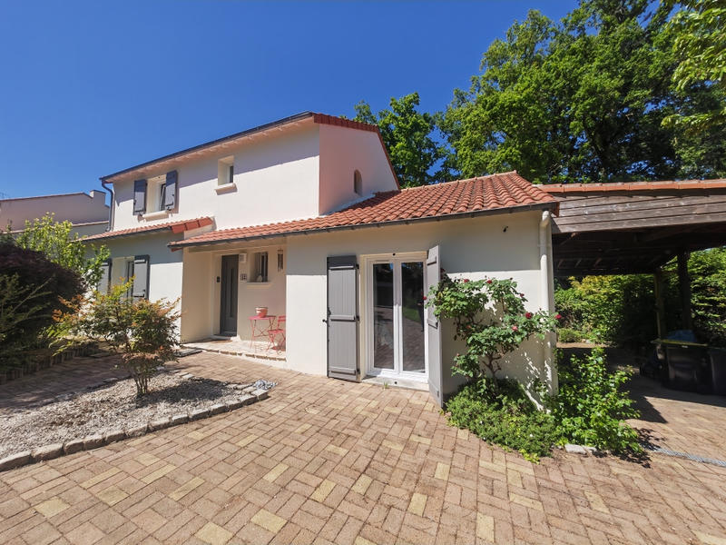 Maison - 127 m² - 5 pièces