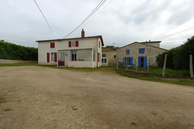 Maison - 198 m² - 10 pièces