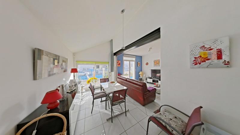 Maison - 106 m² - 4 pièces