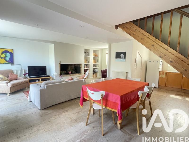 Maison - 104 m² - 5 pièces