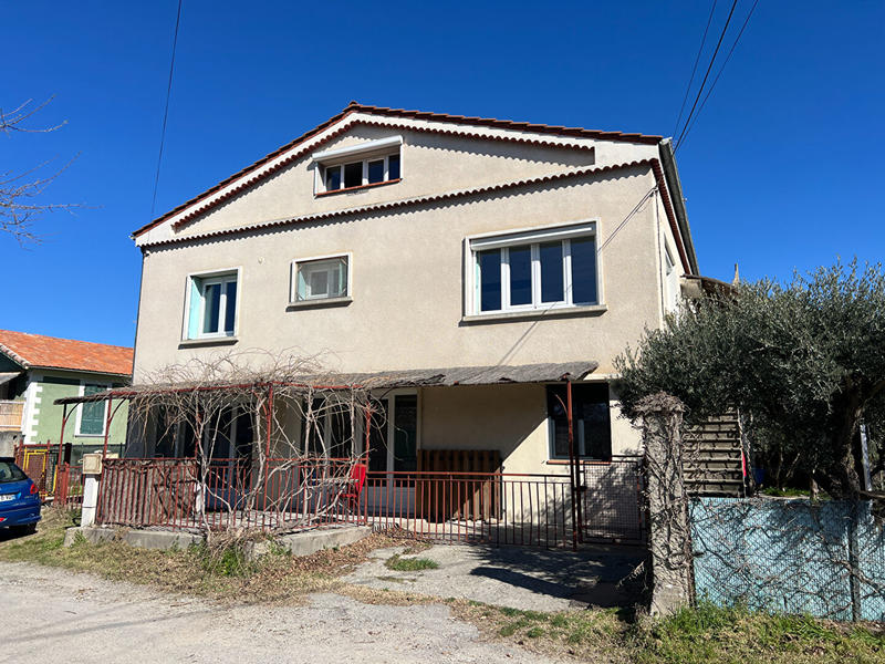 Maison - 237 m² - 11 pièces