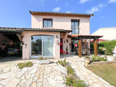 Maison - 114 m² - 6 pièces