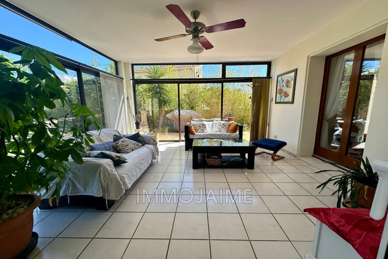 Villa - 163 m² - 5 pièces