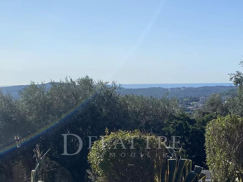 Villa - 190 m² - 9 pièces