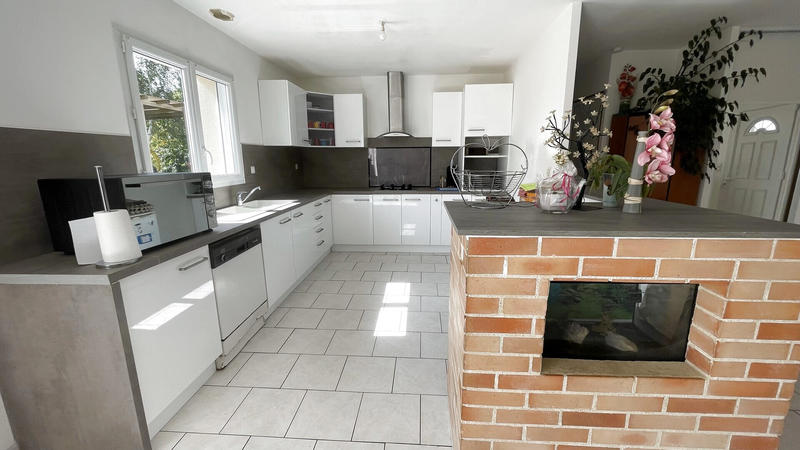 Maison - 131 m² - 7 pièces