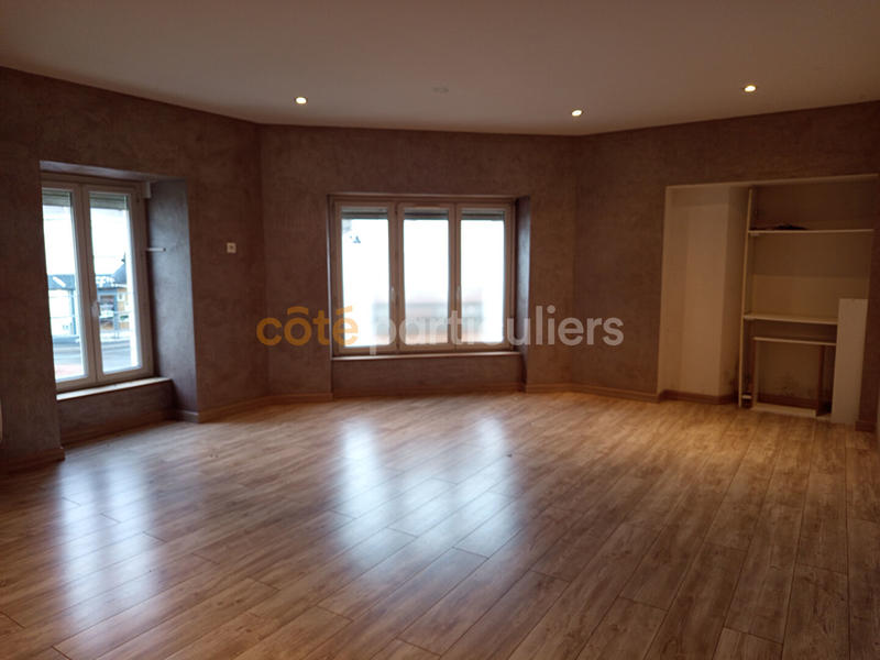 Appartement - 150 m² - 5 pièces