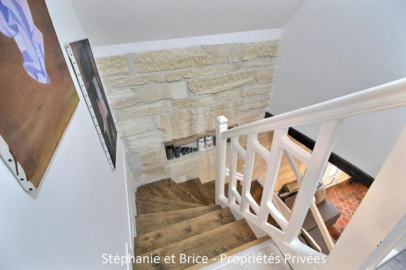 Maison - 180 m² - 8 pièces