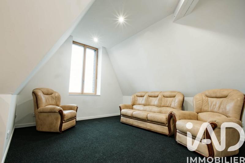 Maison - 342 m² - 15 pièces