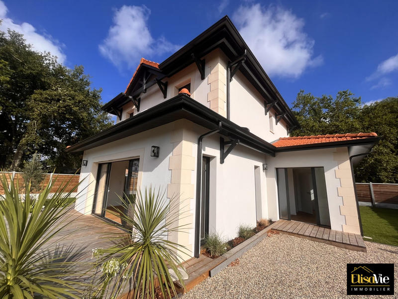 Villa - 157 m² - 5 pièces