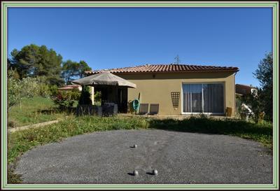 Maison - 113 m² - 4 pièces