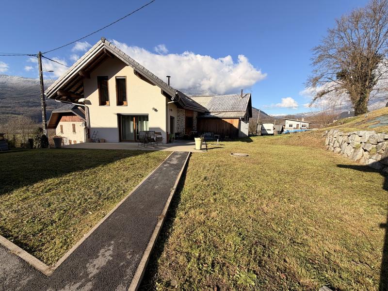 Maison - 109 m² - 5 pièces