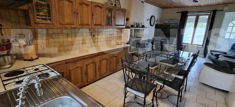 Maison - 91 m² - 6 pièces