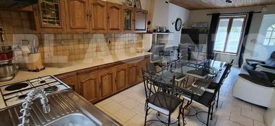 Maison - 91 m² - 6 pièces