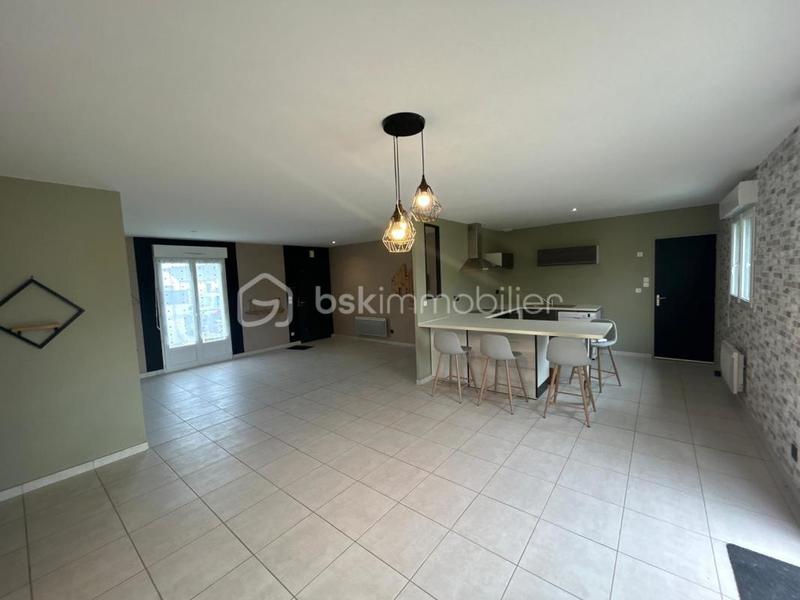 Maison - 100 m² - 5 pièces