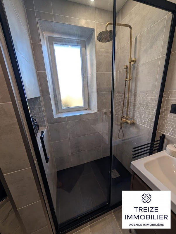 Maison - 130 m² - 7 pièces