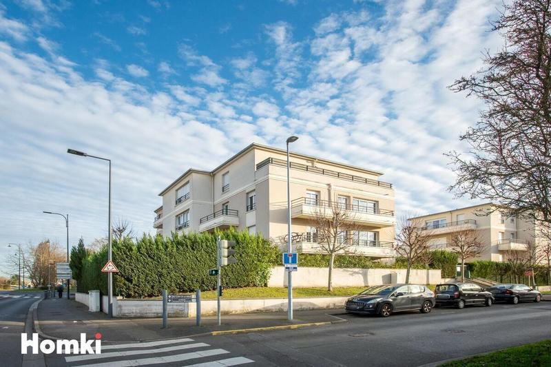 Appartement - 80 m² - 4 pièces