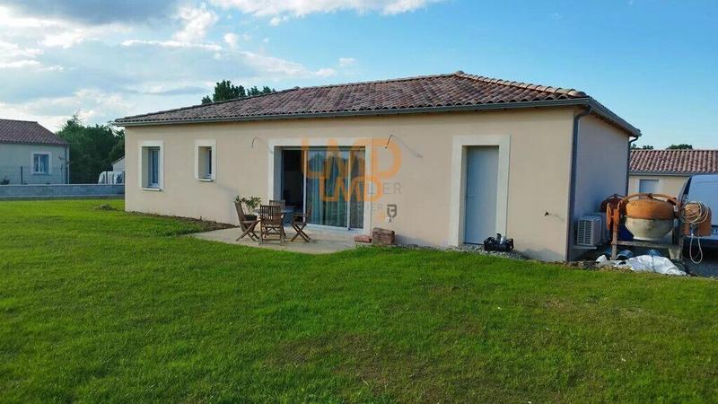 Maison - 105 m² - 5 pièces