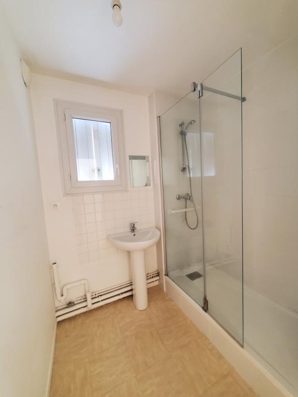 Appartement ancien - 68 m² - 3 pièces