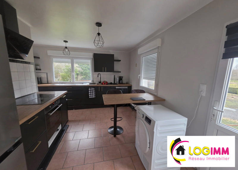 Maison - 100 m² - 5 pièces