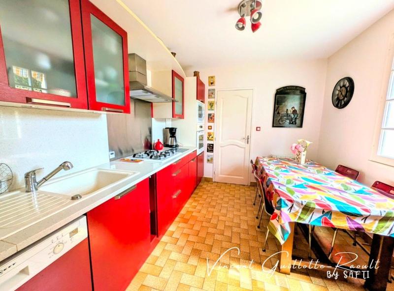 Maison - 190 m² - 6 pièces