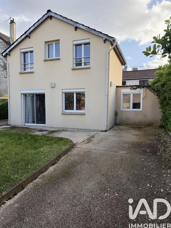 Maison - 83 m² - 5 pièces