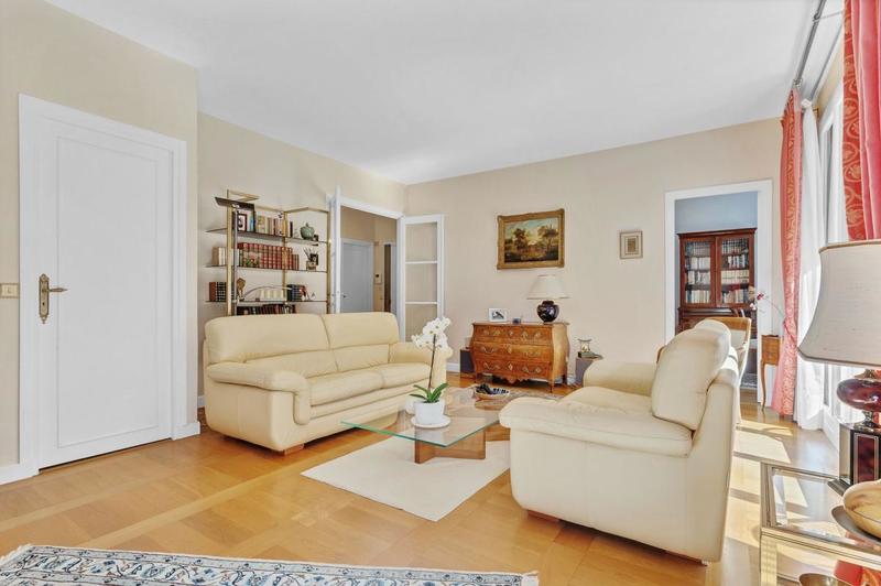 Appartement - 87 m² - 4 pièces