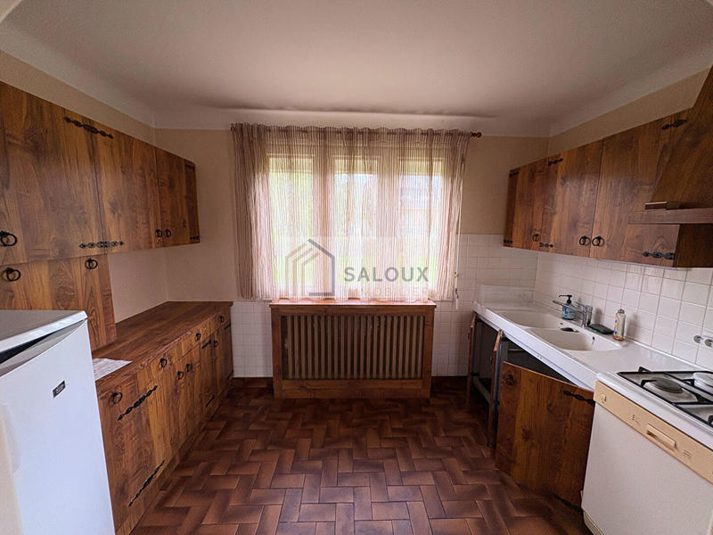 Maison - 153 m² - 7 pièces