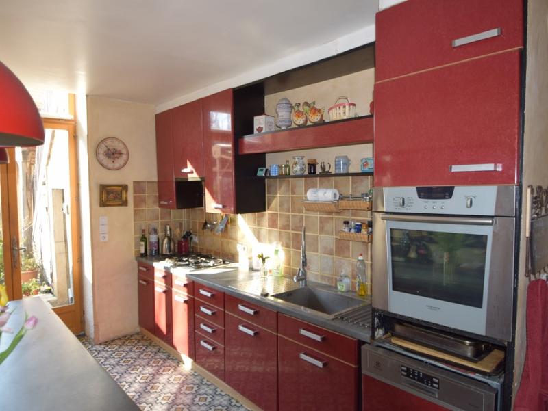 Maison - 243 m² - 6 pièces