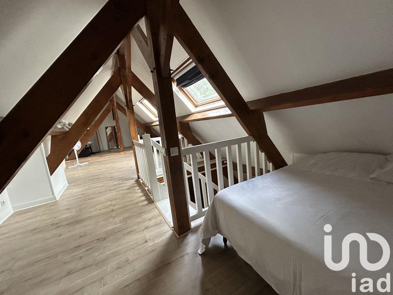 Maison - 220 m² - 7 pièces