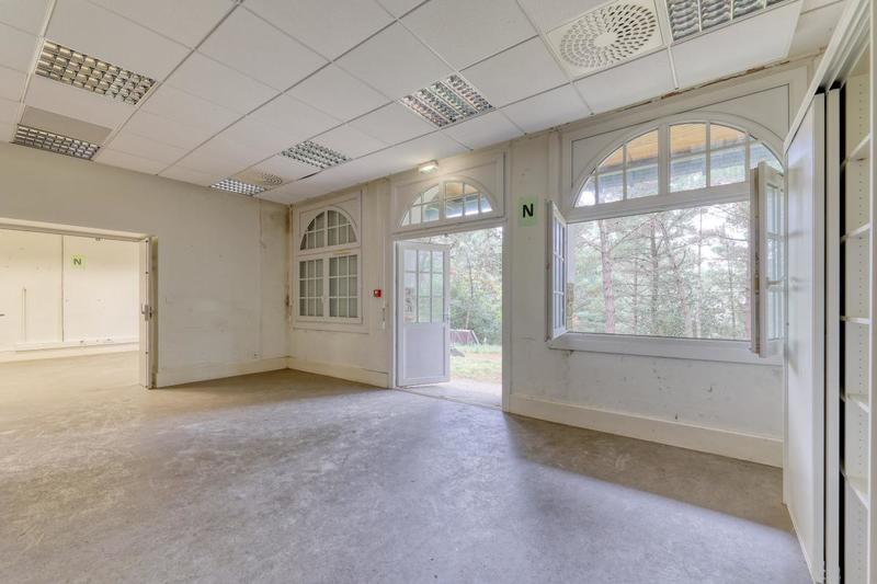 Villa - 439 m² - 12 pièces