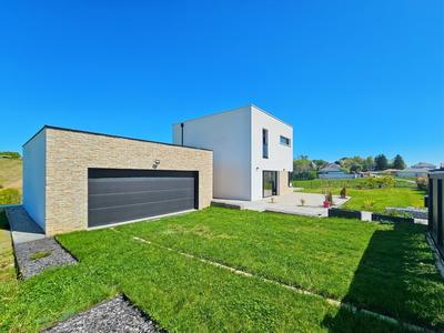 Maison - 149 m² - 5 pièces