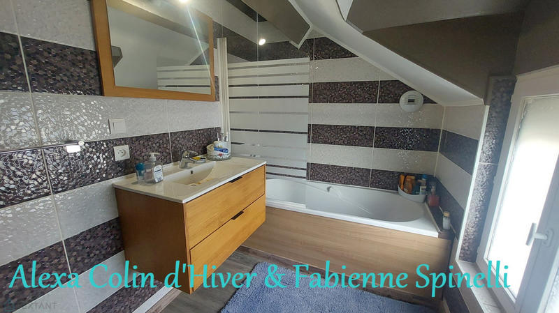 Maison - 106 m² - 6 pièces