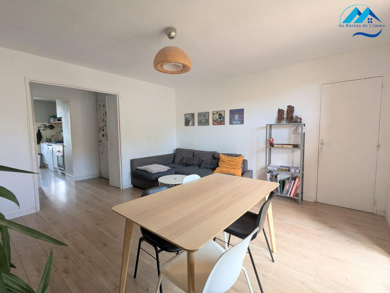 Appartement - 76 m² - 4 pièces