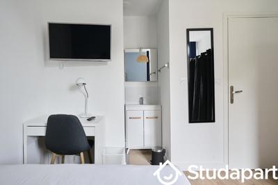 Chambre - 11 m² - 1 pièce