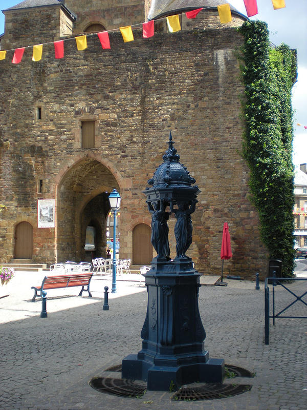Salon de l'Habitat, vide-grenier &amp; vente de plantes de Vire Normandie