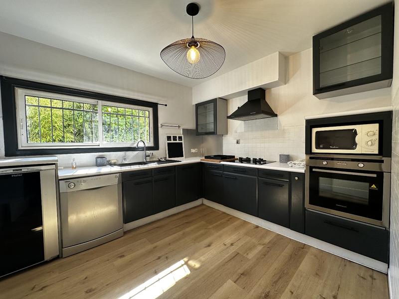 Maison - 170 m² - 7 pièces