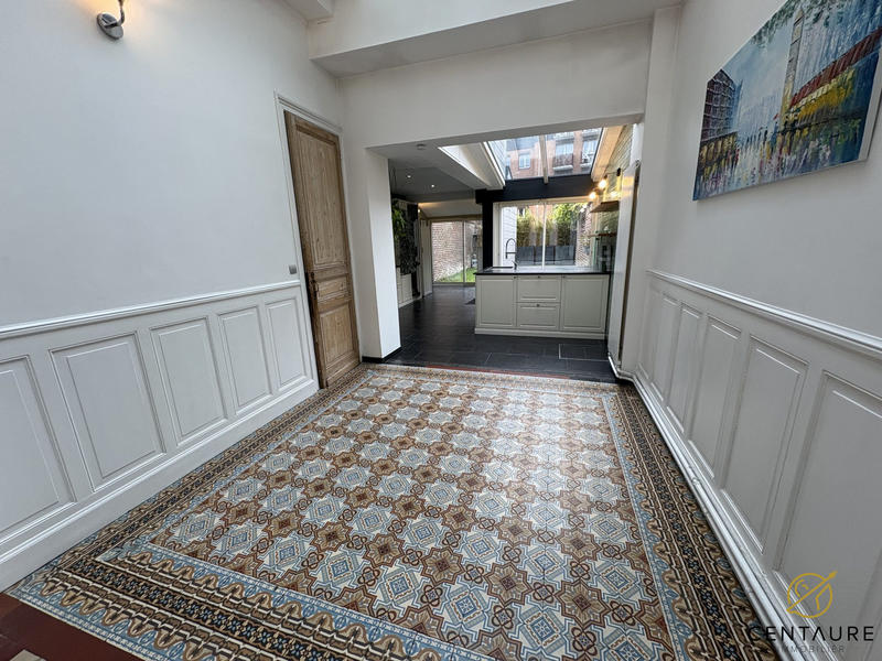 Maison ancienne - 161 m² - 6 pièces