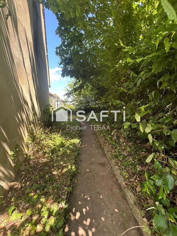 Maison de village - 93 m² - 5 pièces